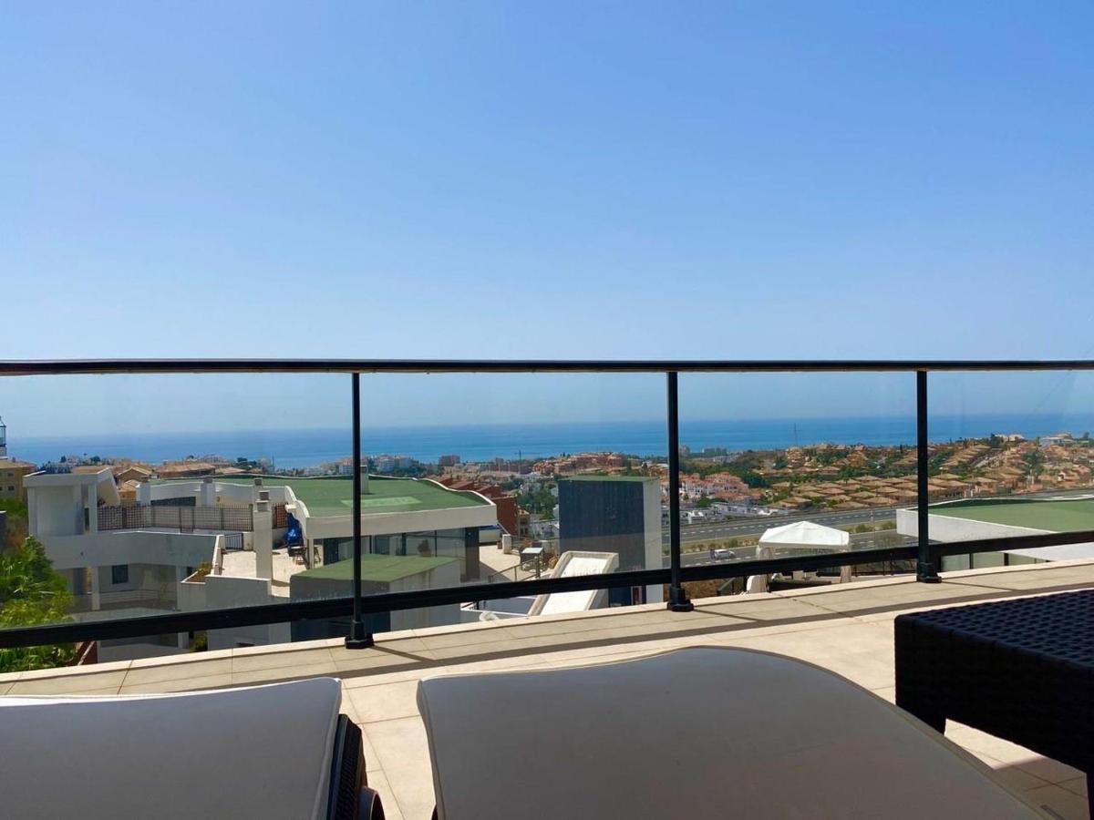 Ct 167 - Hollywood Hills En Riviera Del Sol Apartman Sitio de Calahonda Kültér fotó