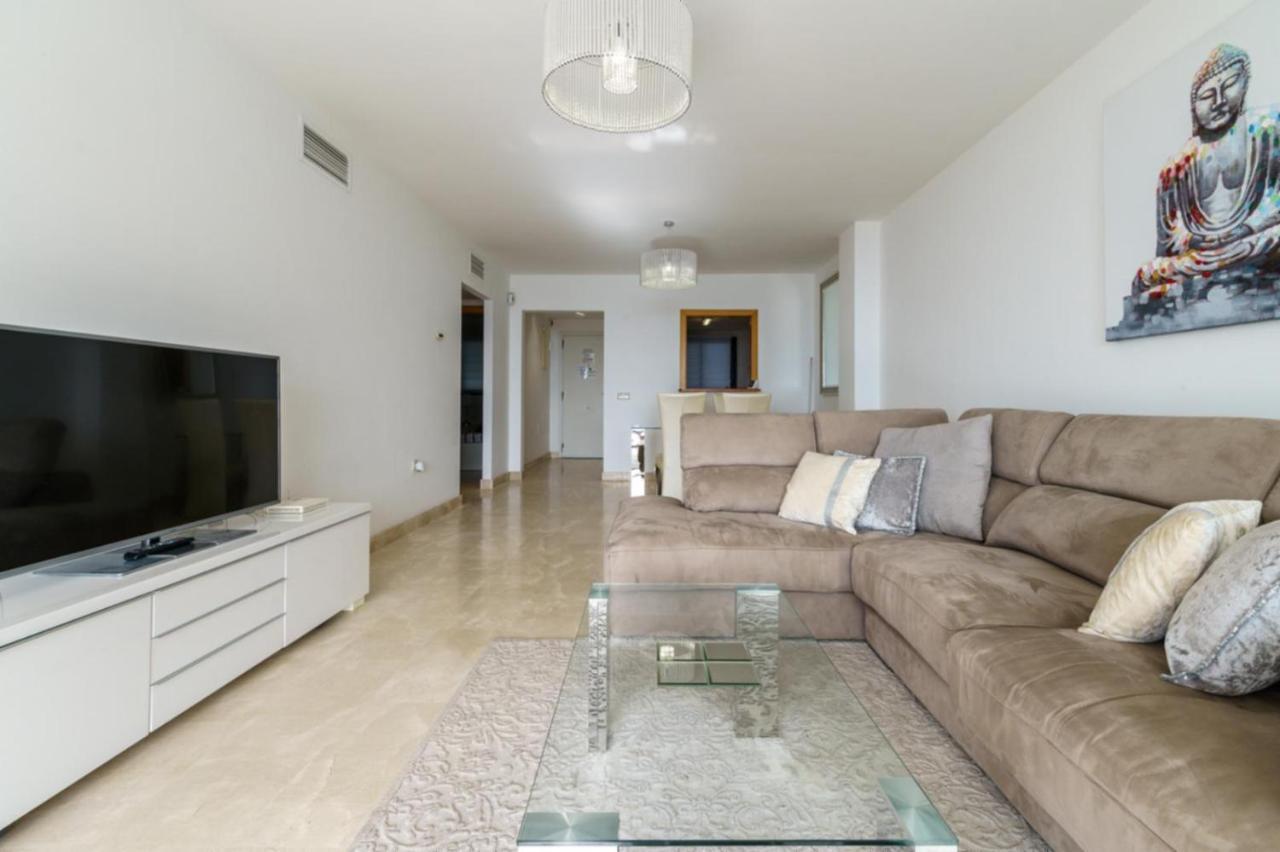 Ct 167 - Hollywood Hills En Riviera Del Sol Apartman Sitio de Calahonda Kültér fotó